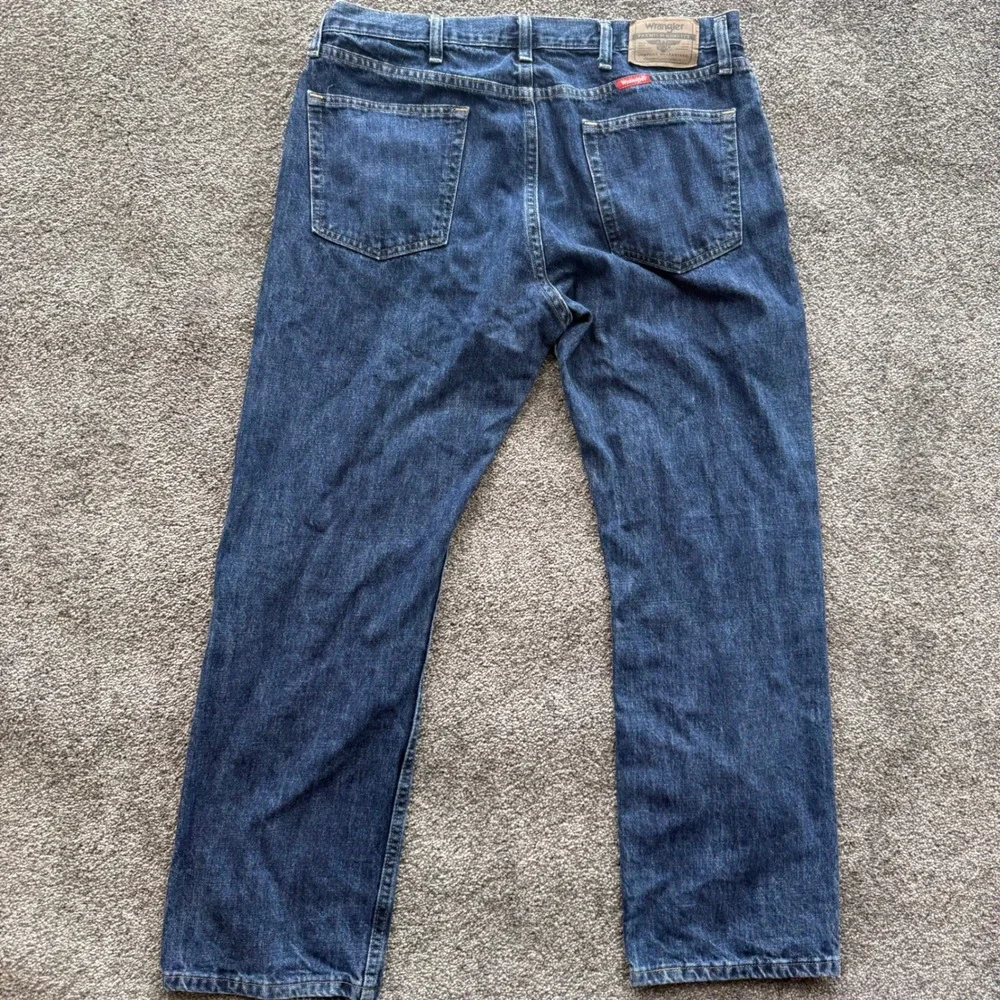 Wrangler straight fit